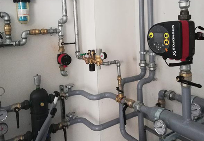 Installazione di ripartitori per la contabilizzazione del calore nei condomini Artidraulica